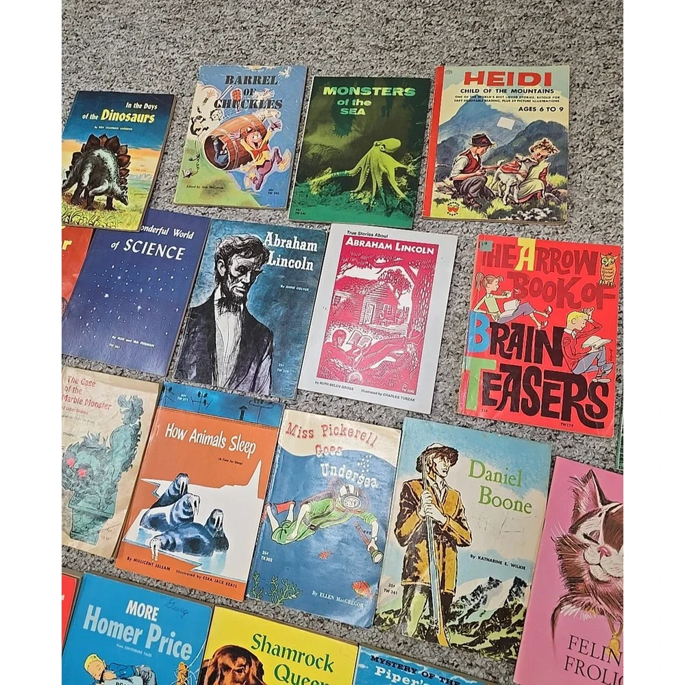 Vtg‎ SBS TX Scholastic & Others PB Books 1960s-90s VTG Variety Of Titles Rare